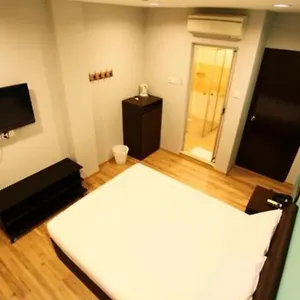 Conforto 2* Singapur